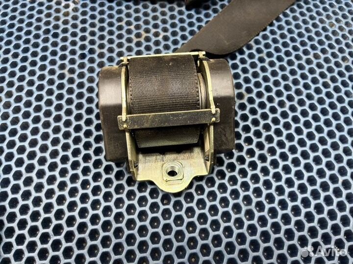 Ремень безопасности Ford Transit 2.2