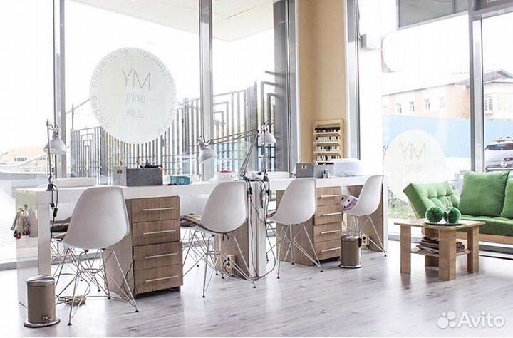 Мастер маникюра и педикюра