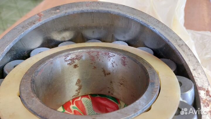 Подшипники 53618