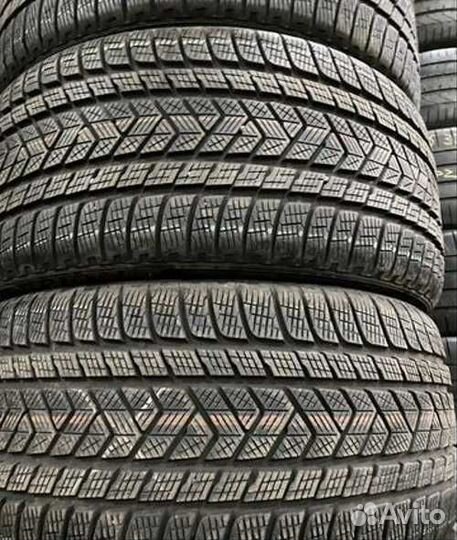 Pirelli Scorpion Winter 275/35 R22 104V