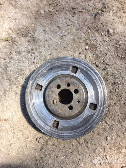 Шкив коленвала volkswagen Golf 3