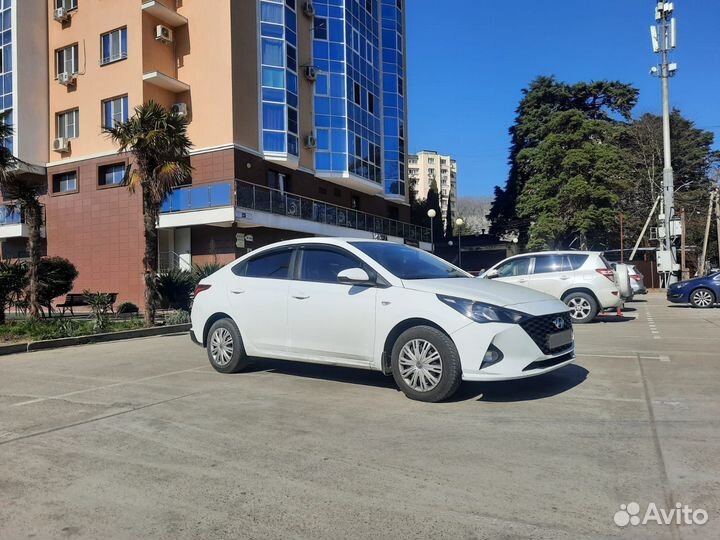 Hyundai Solaris 1.6 AT, 2021, 175 000 км