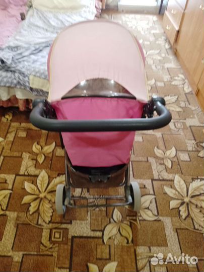 Коляска прогулочная