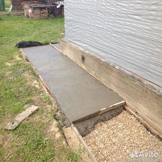 Бетонные дорожки и отмостки под ключ