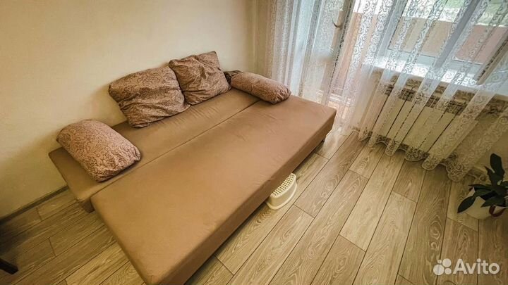 Диван б/у