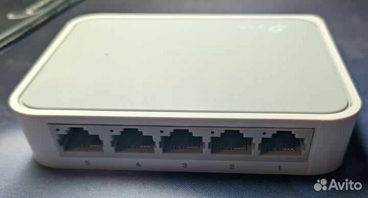 Новый Коммутатор TP-Link TL-SF1005D