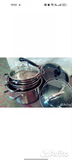 Сковородка и кастрюли набор