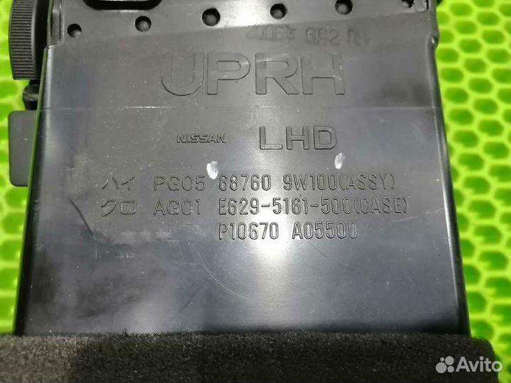 Дефлектор в торпедо правый Nissan Teana J31