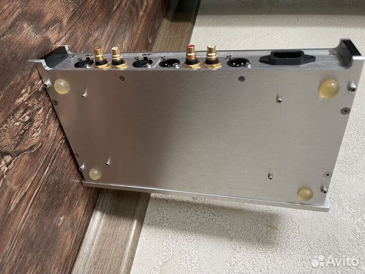 Предварительный усилитель Breeze Audio