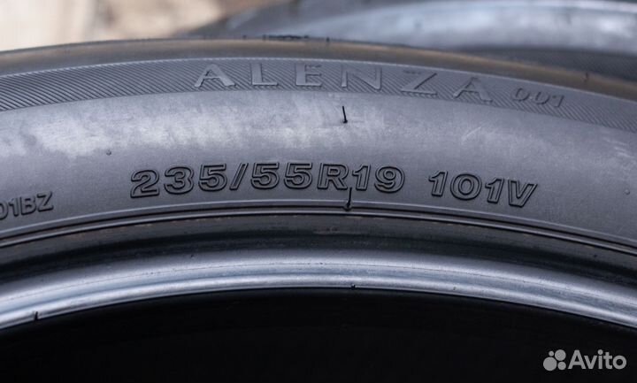 Bridgestone Alenza 001 235/55 R19 101V