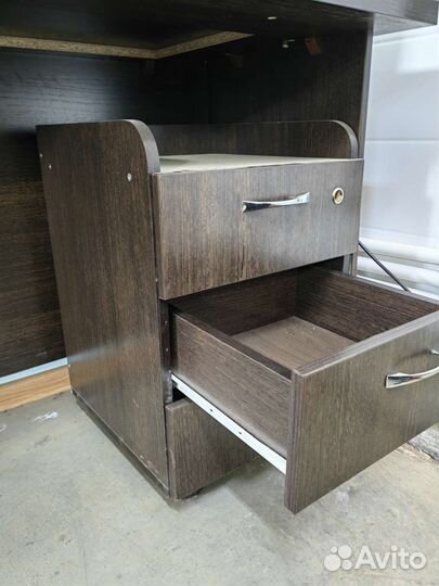 Тумба прикроватная бу