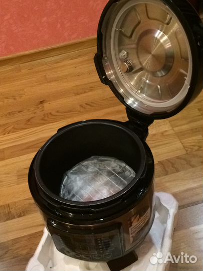 Новая сенсорная Скороварка polaris 1005ad