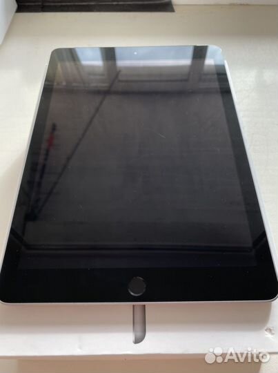 iPad 128gb (cellular)