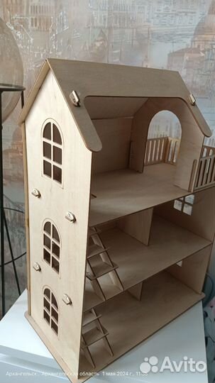 Домик кукольный