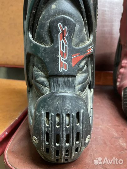 Мотоботы tcx race