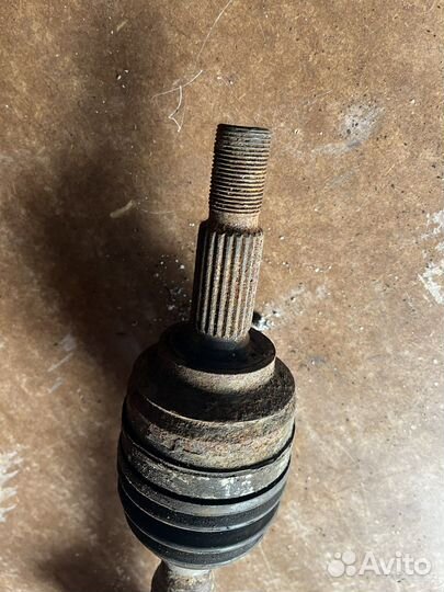 Рено логан сандеро привод левый АКПП