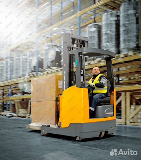 Водитель штабелера/вахта с питанием