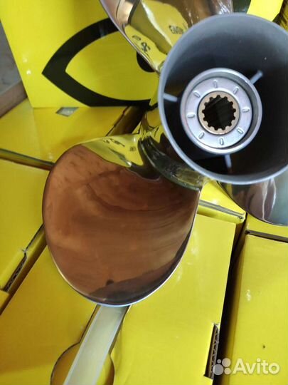 Новый гребной винт Yamaha 40-60, шаг 11, сталь