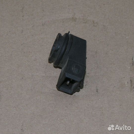 Патрон фонаря габаритного бокового под безцокольну