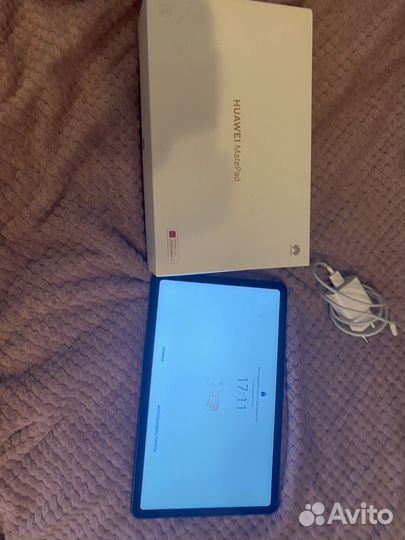 Планшет huawei matepad 10.4 с чехлом клавиатурой