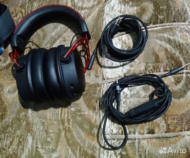 Игровые наушники HyperX Cloud Alpha Red