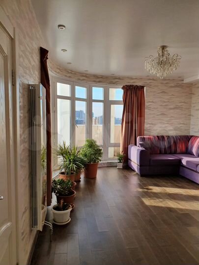 3-к. квартира, 93 м², 12/12 эт.