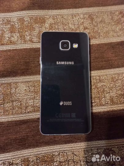 Телефон Samsung galaxy a3 2017