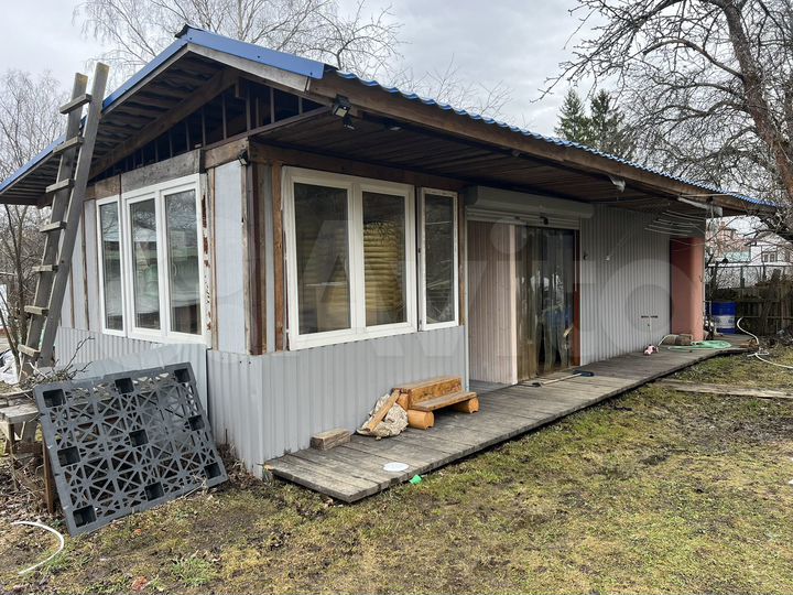 Дача 50 м² на участке 9 сот.