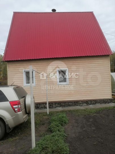 Дом 50 м² на участке 4 сот.