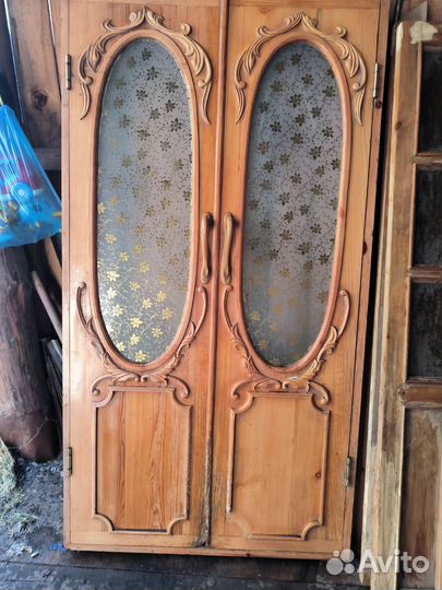 Двери межкомнатные деревянные с коробкой