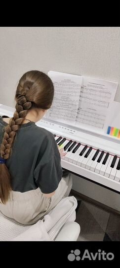 Уроки игры на фортепиано
