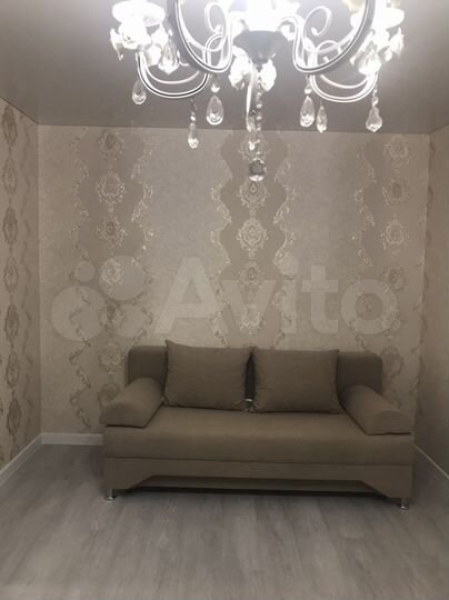 2-к. квартира, 43,2 м², 1/5 эт.