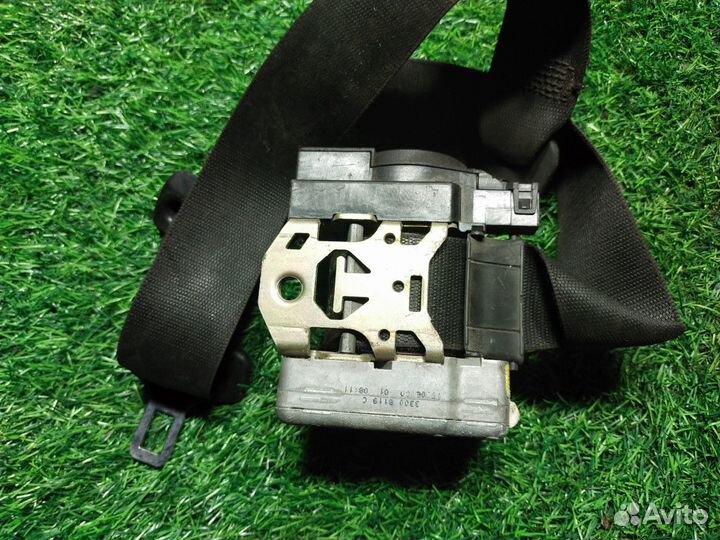 Ремень безопасности Mercedes-Benz E-Class (W210) 2