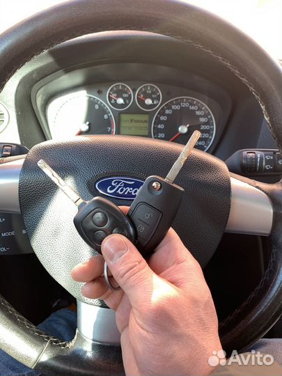 Выкидной ключ Ford (с привязкой )