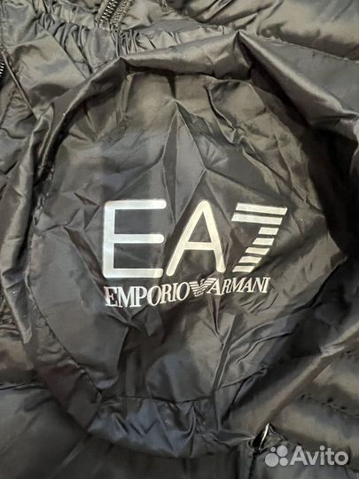 Куртка женская Emporio Armani 42-44