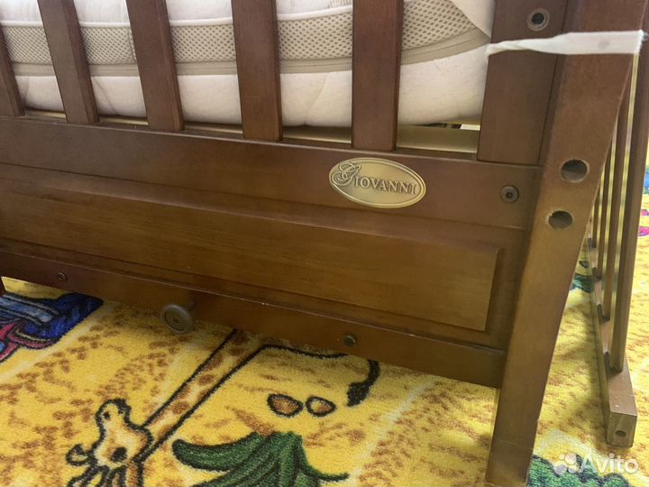 Детская кровать от 0 до 3 лет + матрас