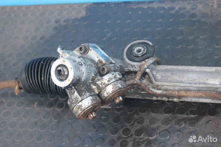 Рейка рулевая на запчасти Mercedes-Benz E-Class (М