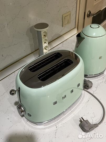 Тостер и чайник Smeg