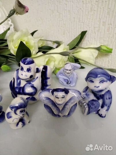 Обезьянки фигурки гжель коллекция 11 штук