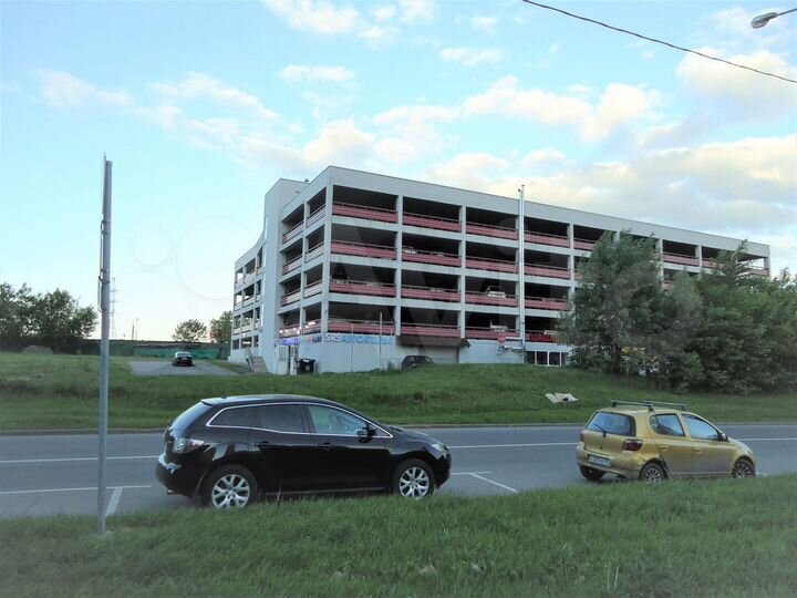 Машиноместо, 15 м²