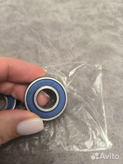 Подшипники 6001 2RS новые 2 шт