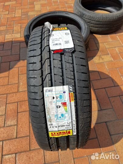 Pirelli P Zero 245/40 R20 и 275/35 R20