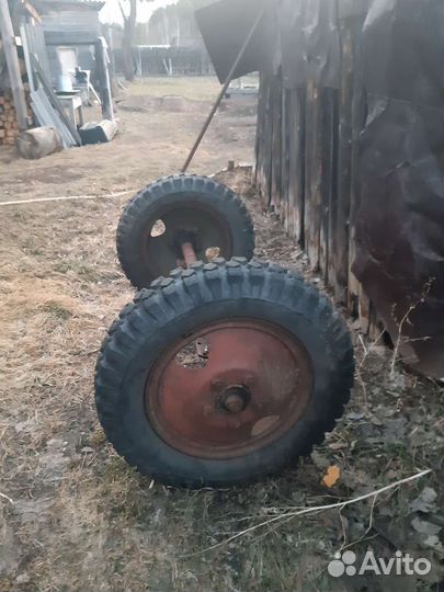 Ось прицепа