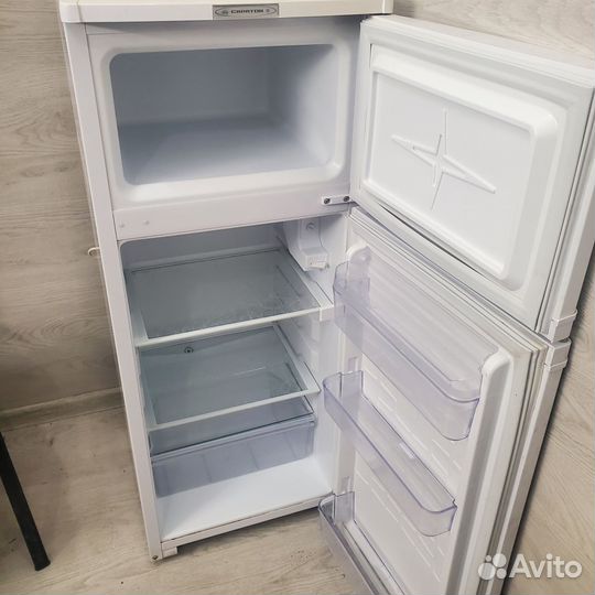Холодильник саратов 264