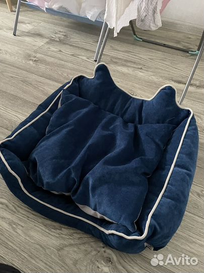 Лежанка для собак 70 50