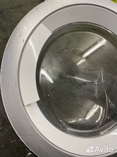 Люк на стиральную машину