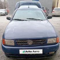 Volkswagen Caddy 1.6 MT, 2001, 200 000 км, с пробегом, цена 220 000 руб.