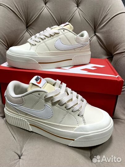 Кроссовки Nike Wmns Court Legacy Lift