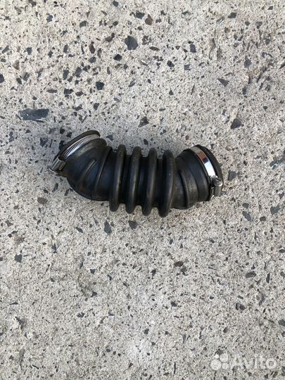 Патрубок воздушного фильтра Ford Mondeo 4