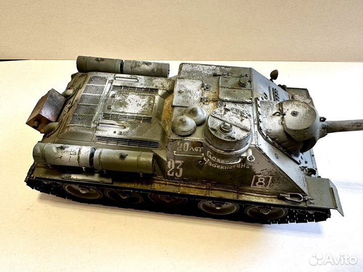 Готовая модель сау су-100